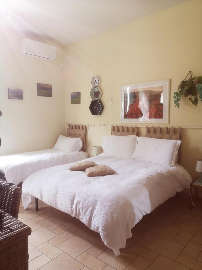 Sogno D'Oro B&B Poggibonsi Buitenkant foto