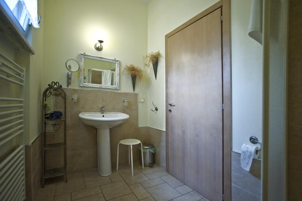 Sogno D'Oro B&B Poggibonsi Kamer foto