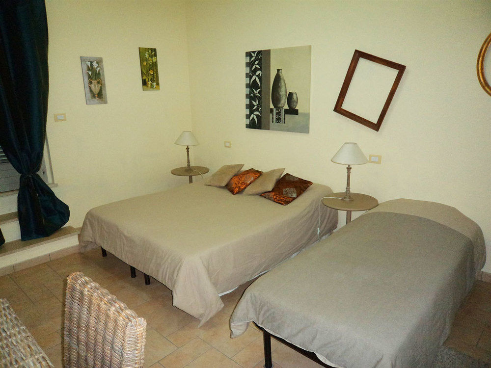 Sogno D'Oro B&B Poggibonsi Buitenkant foto